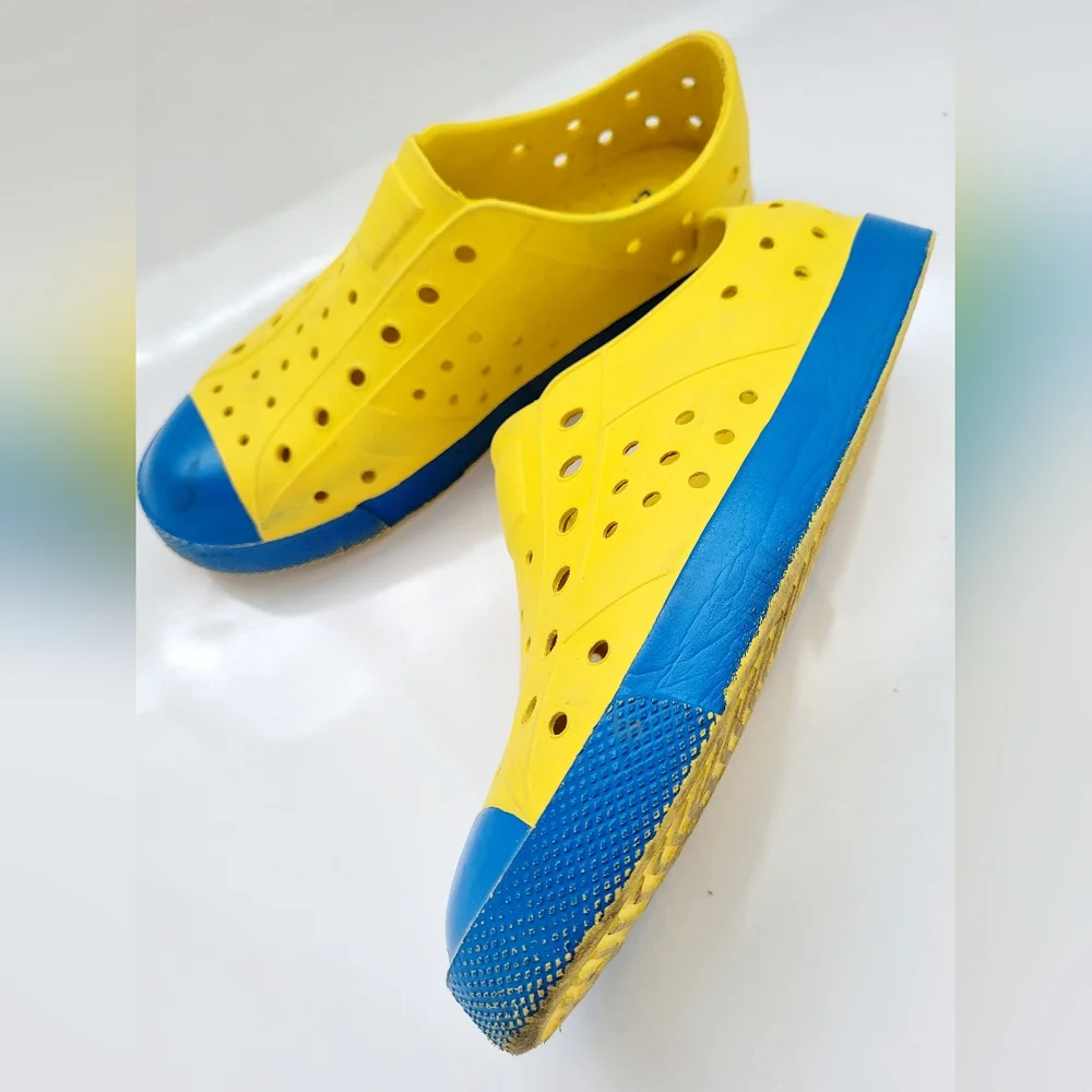 DSG Kid's Water Shoes Slip on Lightweight Perforated EVA Yellow/Blue 3-4Y